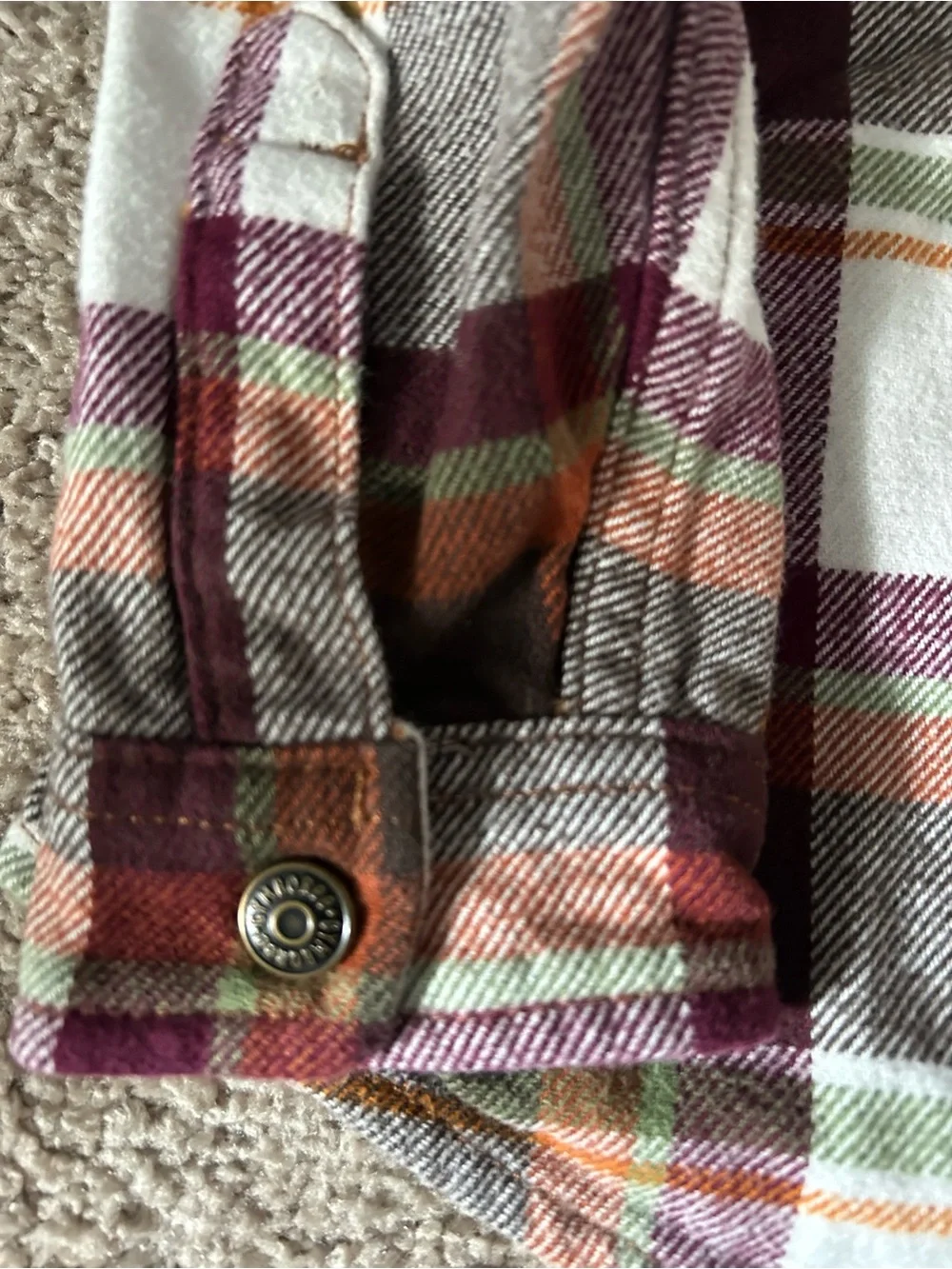 Lot of baby boy clothes 18 mo.Gymboree, burt’s bees, carter’s.plaid shacket,PJs